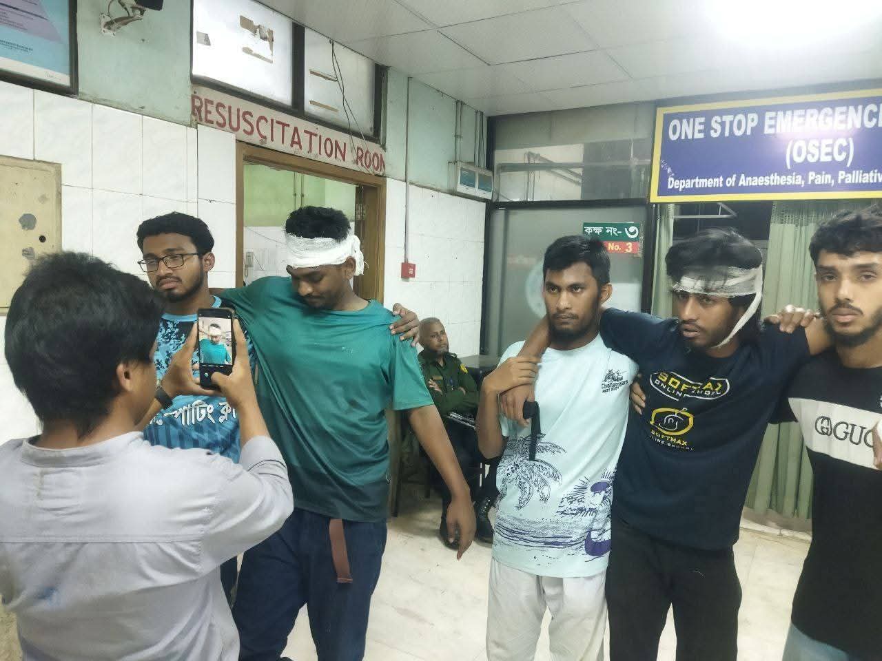 ঢাকা পলিটেকনিকের আব্দুল লতিফ হলে হামলার অভিযোগ ঘিরে পাল্টাপাল্টি দাবি