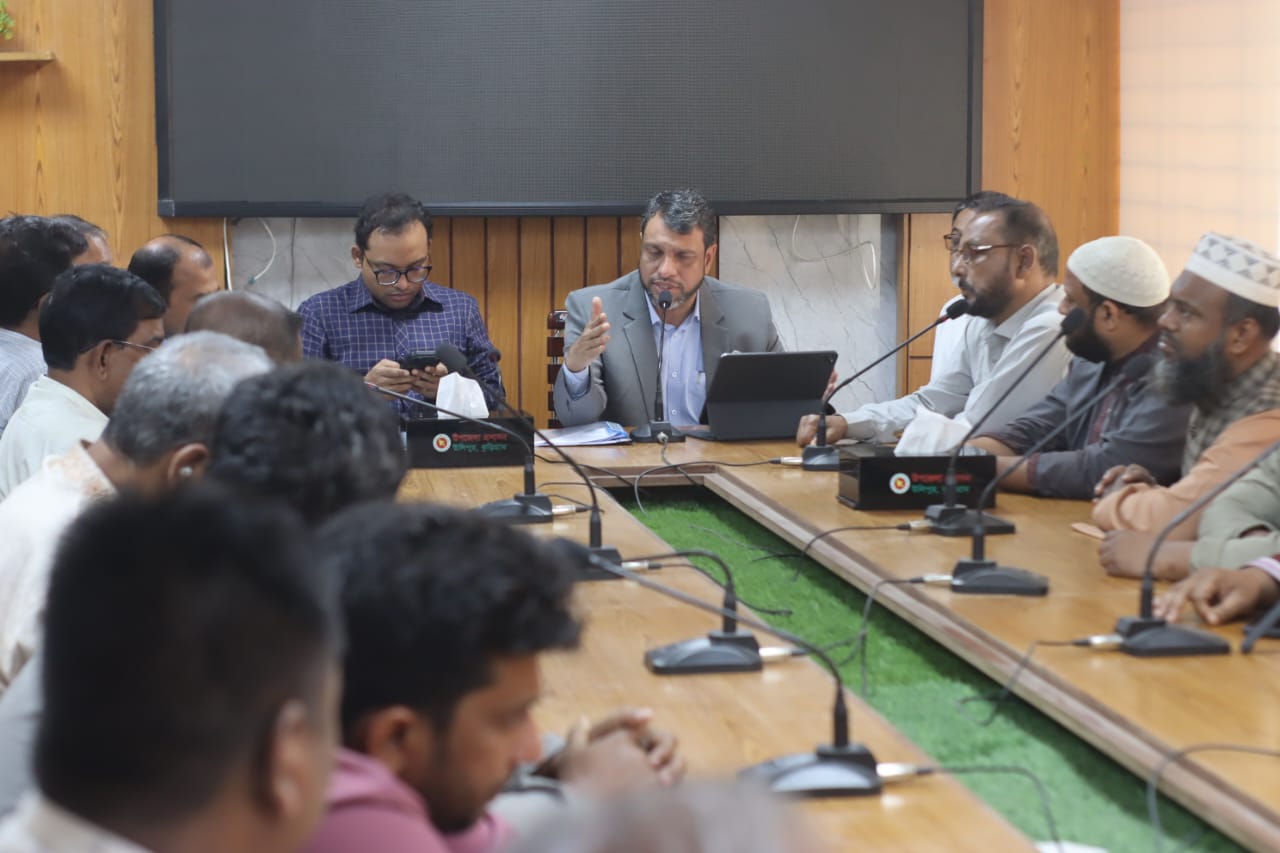 ঈদুল ফিতরে ভিজিএফ কার্ড বিতরণে অনিয়ম হলে কাউকে ছাড় দেওয়া হবে না: উলিপুরে এমপি সালেহী
