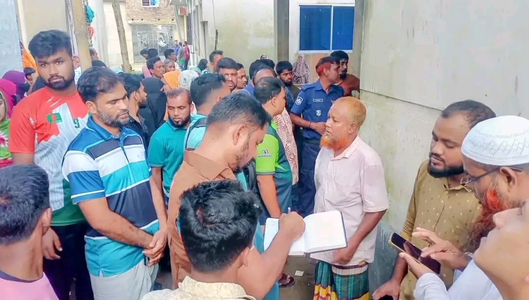 নেত্রকোণায় ভাড়া বাসা থেকে যুবকের মরদেহ উদ্ধার, গলায় পেঁচানো ছিল বিদ্যুতের তার