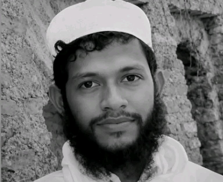 সেজদাতেই মৃত্যুর কোলে ঢলে পড়লেন মসজিদের ইমাম!