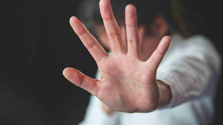 রাজারহাটে স্কুলছাত্রীকে ধর্ষণচেষ্টার অভিযোগ, থানায় লিখিত অভিযোগ