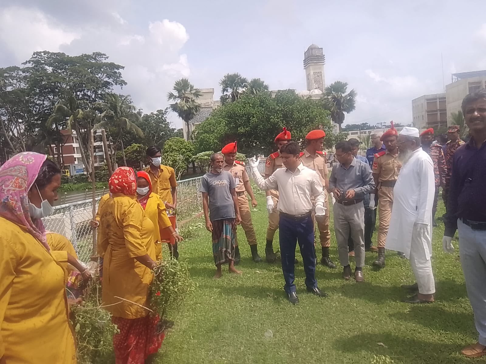 গোপালগঞ্জ ডেঙ্গু প্রতিরোধে পরিচ্ছন্নতা অভিযান শুরু
