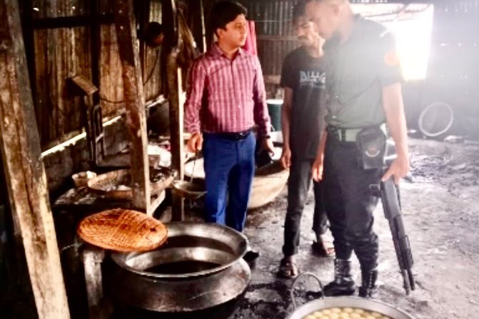 গোপালগঞ্জ ভ্রাম্যমান আদালতে দোকান মালিককে ৫ হাজার টাকা জরিমানা