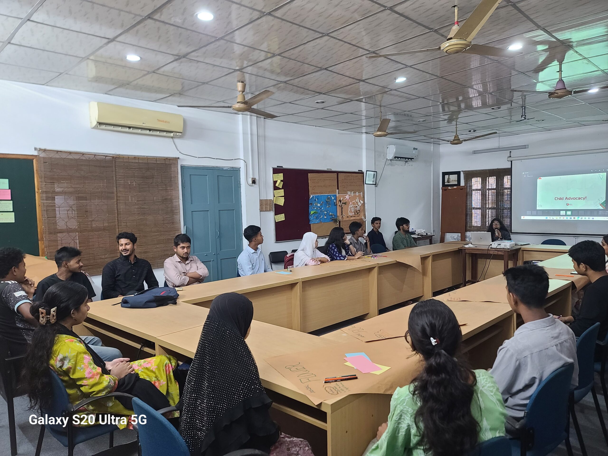 শিশুদের দক্ষতা বিকাশে কুড়িগ্রামে এনসিটিএফের দিনব্যাপী প্রশিক্ষণ